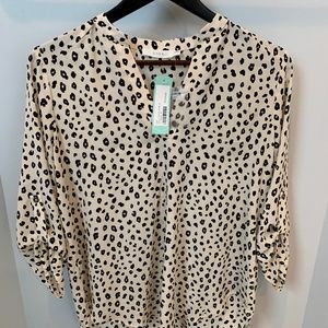 NWT Cream and Black Silk Top M